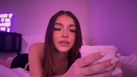 Snapshot of stellapearl chatting on 27, 9, 2025 stellapearl online show from 27, 9, 2025