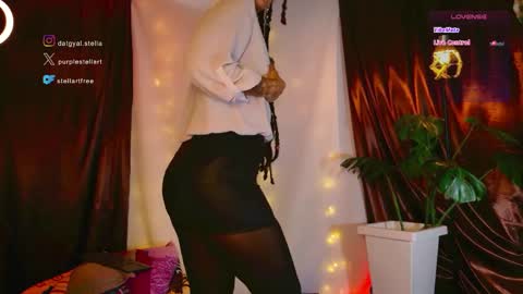 stellart_ online show from 1, 6, 2026