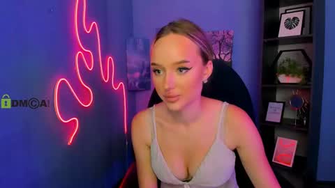 stellasun_ online show from 2, 7, 2026