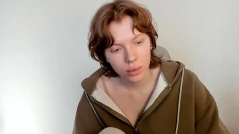 S T E L L A online show from 2, 2, 2026