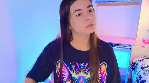 Snapshot of stepha_sweet chatting on 11, 7, 2026 Emma online show from 11, 7, 2026