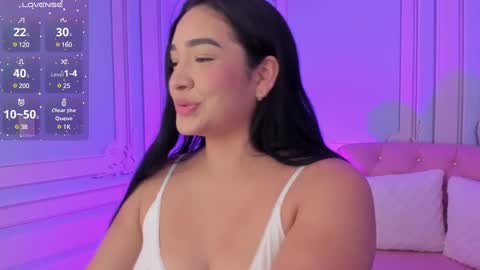 Snapshot of stephania_diamond chatting on 7, 1, 2025         online show from 7, 1, 2025