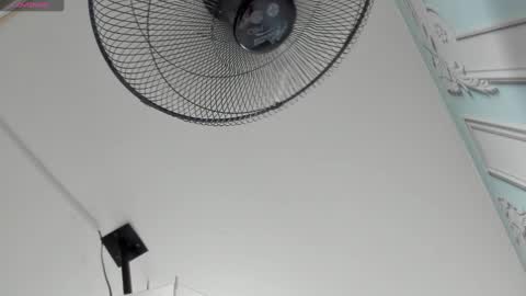 Snapshot of stephania_diamond chatting on 8, 1, 2025         online show from 8, 1, 2025