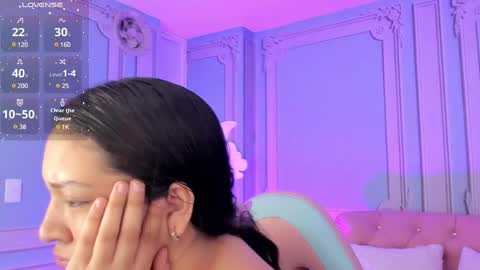 Snapshot of stephania_diamond chatting on 17, 1, 2025         online show from 17, 1, 2025