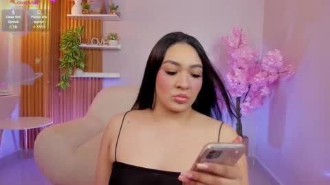 Snapshot of stephania_diamond chatting on 16, 9, 2025         online show from 16, 9, 2025