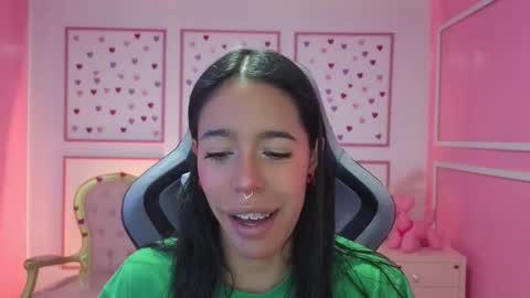 Stephania online show from 22, 9, 2025