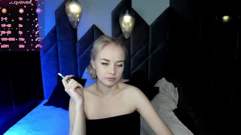 Snapshot of stephanie_sea chatting on 19, 2, 2025 Stephanie Sea online show from 19, 2, 2025