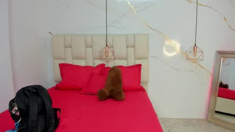 Stefanny online show from 13, 1, 2025