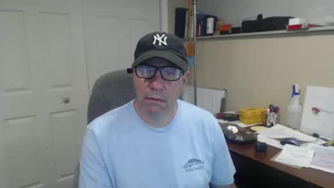 Snapshot of stephenhal9 chatting on 17, 9, 2025 stephenhal9 online show from 17, 9, 2025