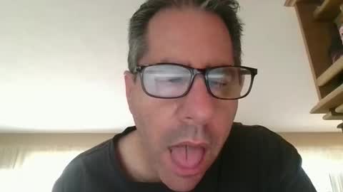 Snapshot of stephenhal9 chatting on 23, 10, 2025 stephenhal9 online show from 23, 10, 2025