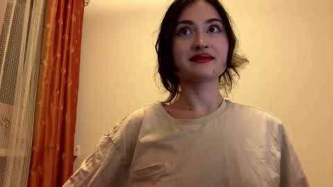 Snapshot of stephieq chatting on 5, 1, 2026 Stephanie online show from 5, 1, 2026