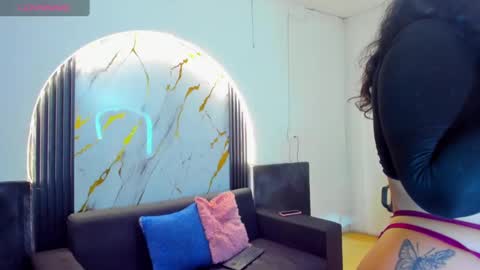 stephy_anzel online show from 7, 11, 2025