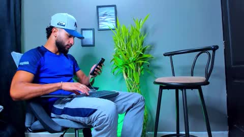 Steve  online show from 22, 10, 2025