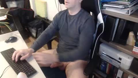 steve_oo8 online show from 24, 3, 2026