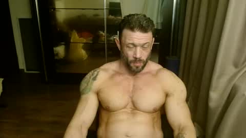 Snapshot of stevebulkzor chatting on 25, 11, 2025 Steve Oakenshield son of John son of Vasyl online show from 25, 11, 2025