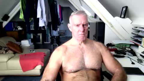 Snapshot of stevetwo chatting on 2, 3, 2026 stevetwo online show from 2, 3, 2026