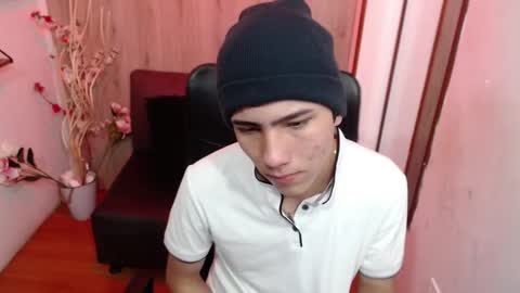 Snapshot of stich_23 chatting on 12, 2, 2026 Stich online show from 12, 2, 2026