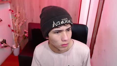 Snapshot of stich_23 chatting on 14, 2, 2026 Stich online show from 14, 2, 2026