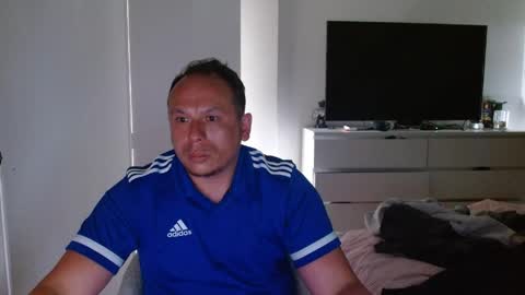 Axel online show from 31, 5, 2026