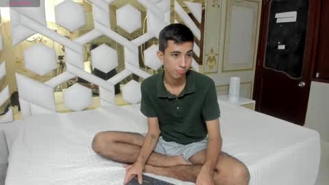Snapshot of stiilman_hots chatting on 15, 2, 2025 stiilman_hots online show from 15, 2, 2025