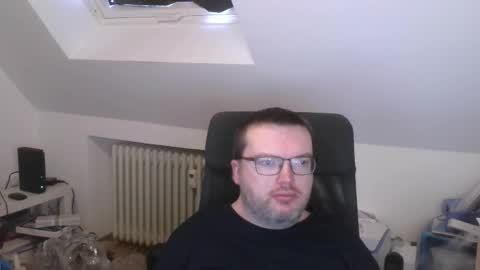 Oliver online show from 12, 1, 2026