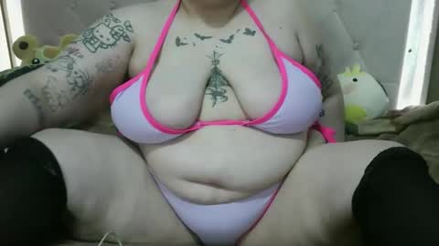 Snapshot of stonedbbw01 chatting on 6, 2, 2026 stonedbbw01 online show from 6, 2, 2026