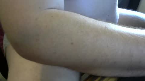 TeaseBeast online show from 24, 10, 2025
