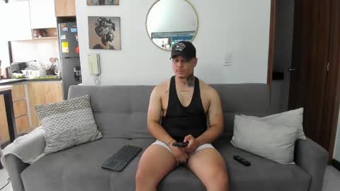 straight__friends online show from 20, 5, 2026