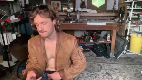 Cowboy Zuhly online show from 29, 4, 2026