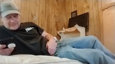 straighttoy online show from 9, 3, 2025