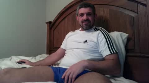 Snapshot of strangeratnight87 chatting on 15, 12, 2025 strangeratnight87 online show from 15, 12, 2025