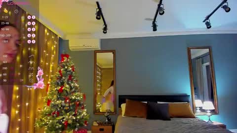 Laura online show from 8, 1, 2025