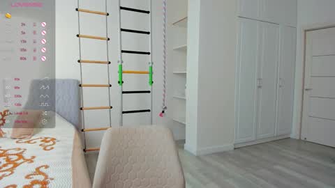 Laura online show from 4, 2, 2026