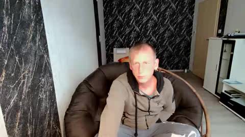 stringslave02 online show from 14, 9, 2025