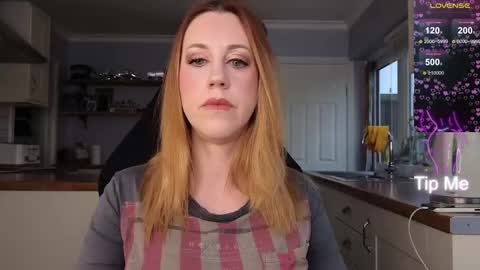 Amorina online show from 20, 2, 2025