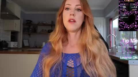 Snapshot of stripmequick chatting on 6, 5, 2026 Amorina online show from 6, 5, 2026