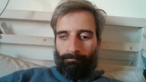 Snapshot of stroke1 chatting on 12, 1, 2025 stroke1 online show from 12, 1, 2025