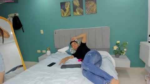 Snapshot of stroong_couple_ chatting on 19, 2, 2025 Strong Couple online show from 19, 2, 2025