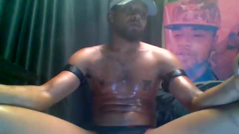 Snapshot of strpafrkstates chatting on 8, 5, 2026 SteakStrippaton online show from 8, 5, 2026