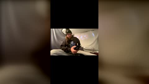 strumie3534336684 online show from 27, 11, 2025