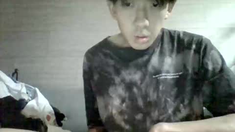 Asian boy online show from 4, 6, 2026