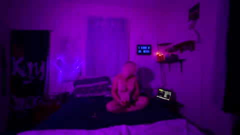 StudHisCougar69 online show from 26, 10, 2025