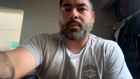 suavecito67 online show from 17, 2, 2025