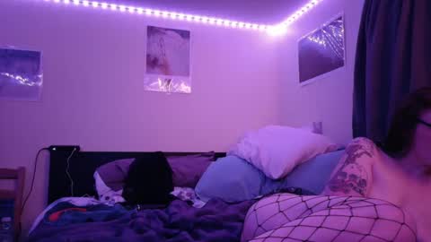 Snapshot of subbypunkruby77 chatting on 16, 1, 2025 SubbyPunkRuby online show from 16, 1, 2025