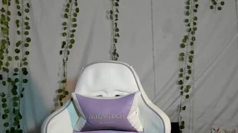 Snapshot of subgirlrs chatting on 23, 10, 2025 subgirlrs online show from 23, 10, 2025