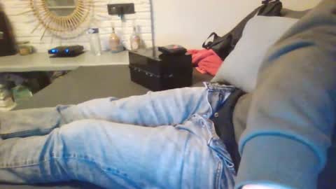 Snapshot of submissivguy chatting on 2, 12, 2025 submissivguy online show from 2, 12, 2025