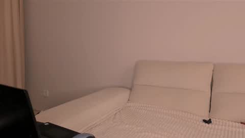 Karina online show from 2, 2, 2026