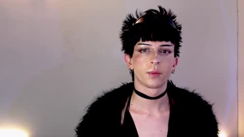 Angel  online show from 12, 10, 2025