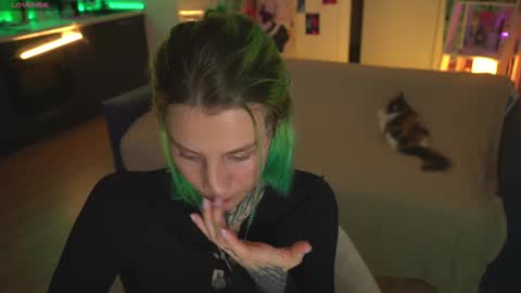 Snapshot of succubus_66 chatting on 19, 12, 2024 succubus_66 online show from 19, 12, 2024