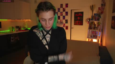 Snapshot of succubus_66 chatting on 27, 12, 2024 succubus_66 online show from 27, 12, 2024